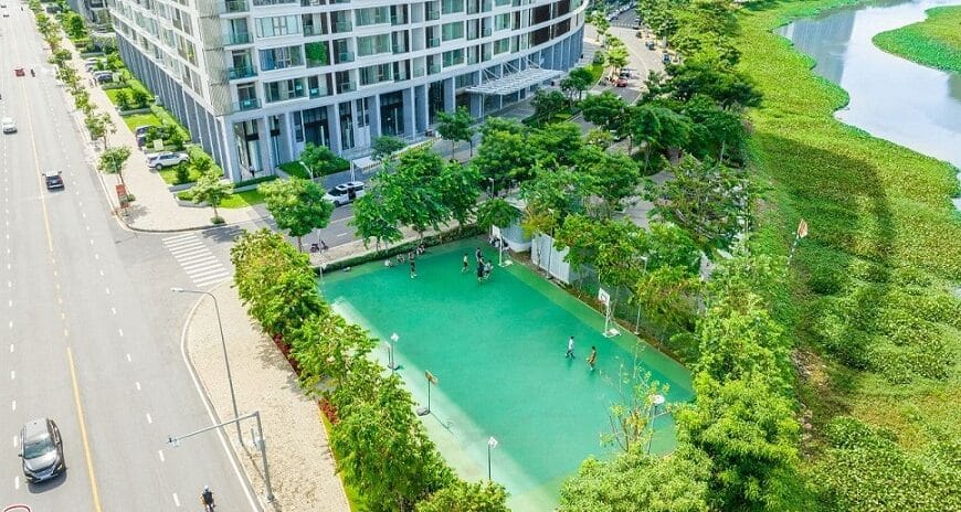 Sân bóng rổ ngoài trời tại Midtown Saigon